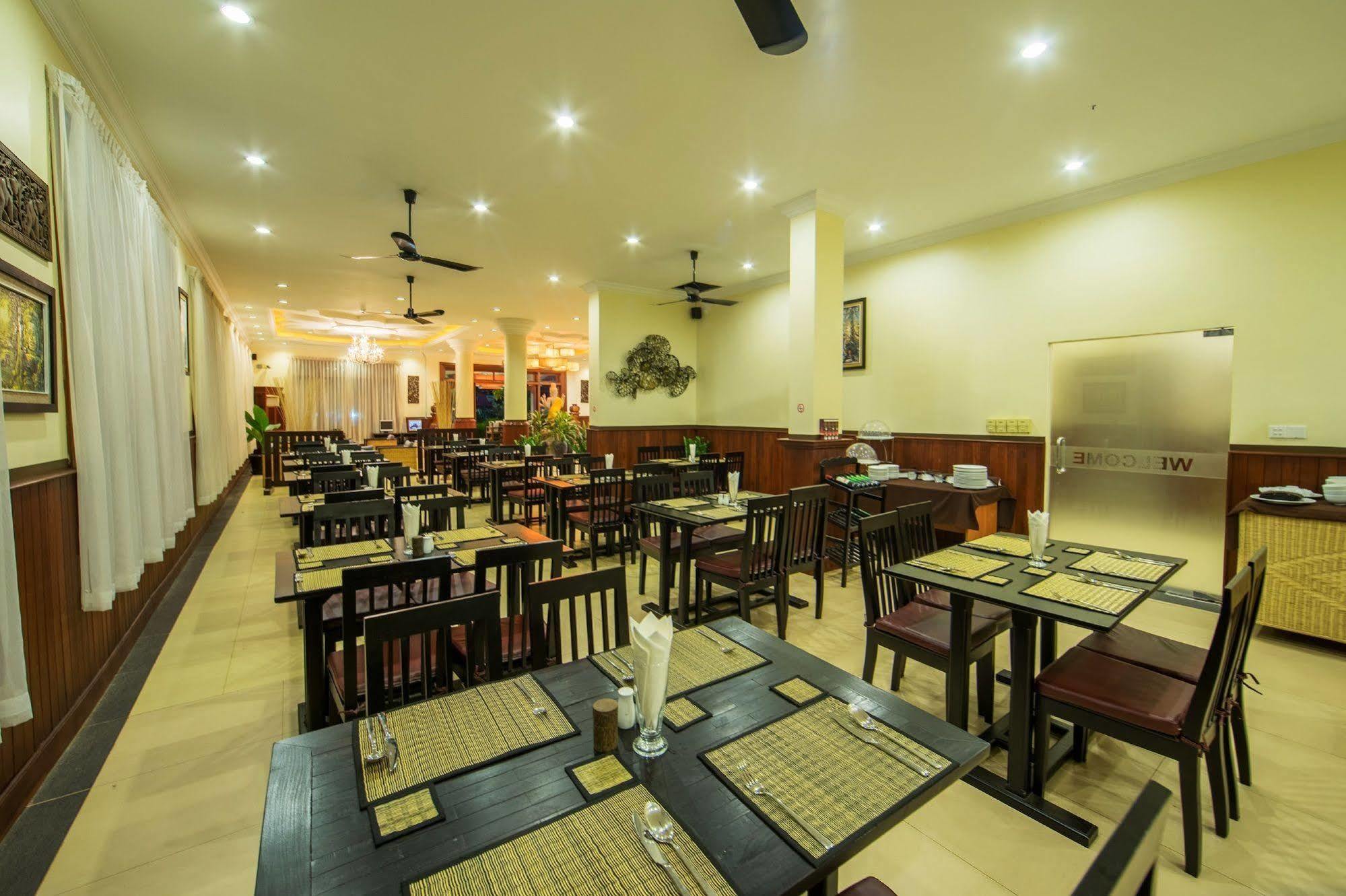 Sovan Mealea Hotel Siem Reap Bagian luar foto