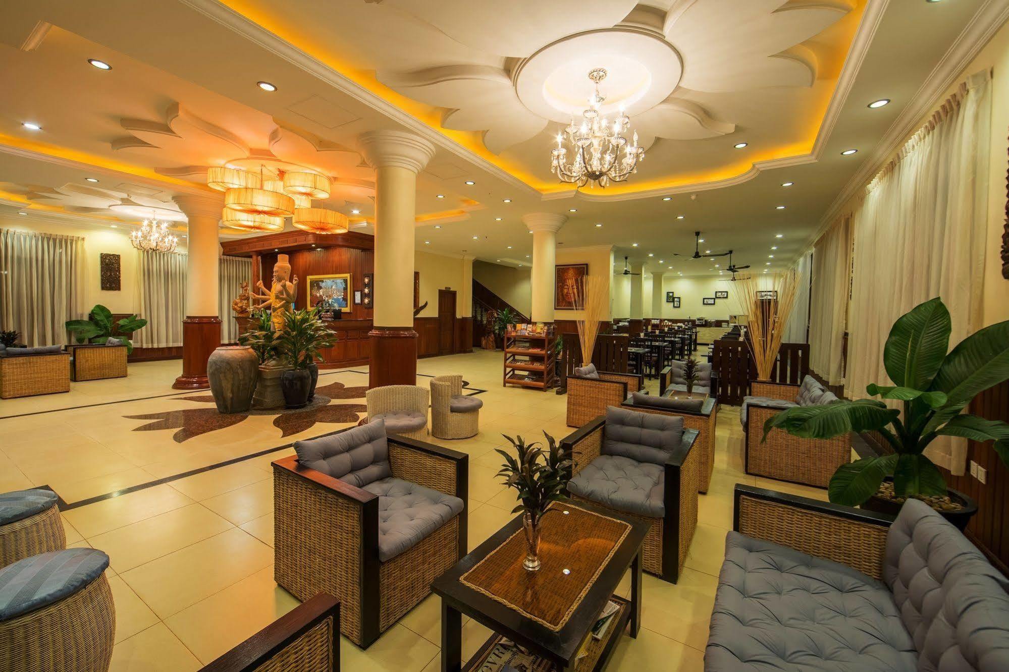 Sovan Mealea Hotel Siem Reap Bagian luar foto