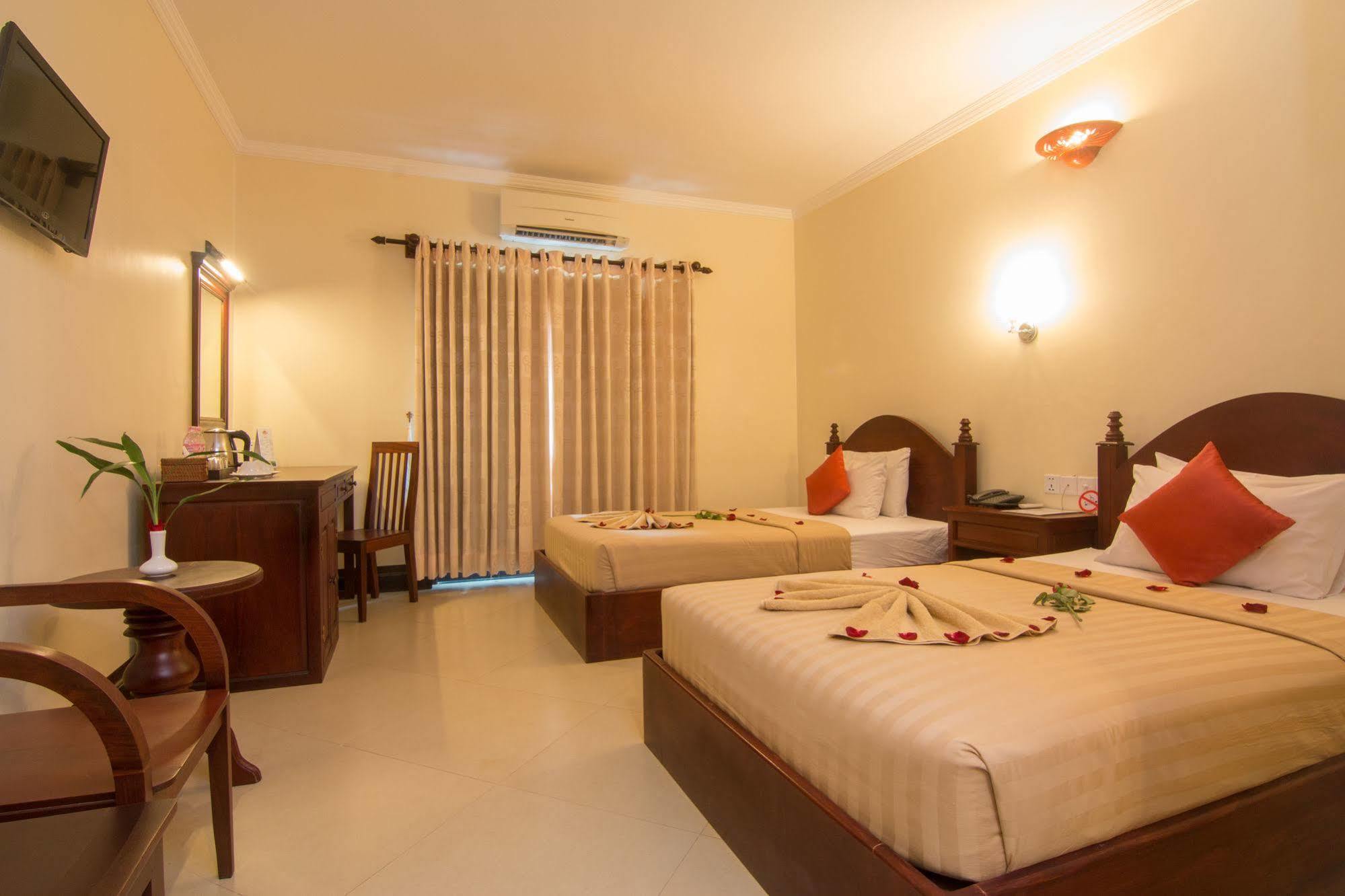 Sovan Mealea Hotel Siem Reap Bagian luar foto