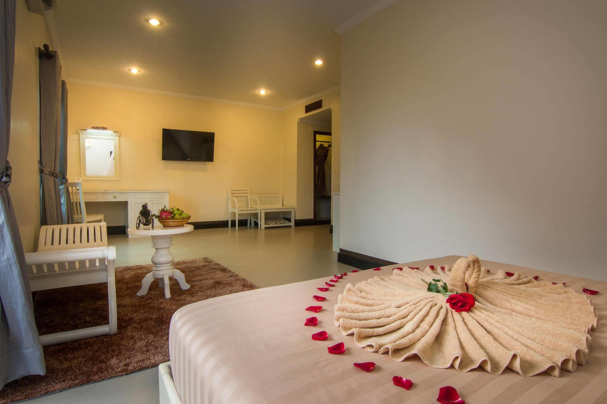 Sovan Mealea Hotel Siem Reap Bagian luar foto